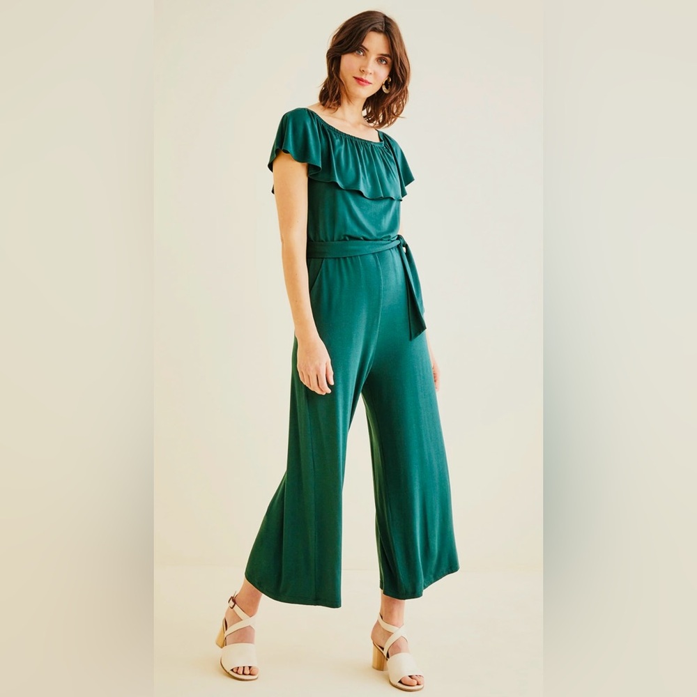 NWT Anthropologie Amour Vert Green Jumpsuit with belt and pockets - Size M